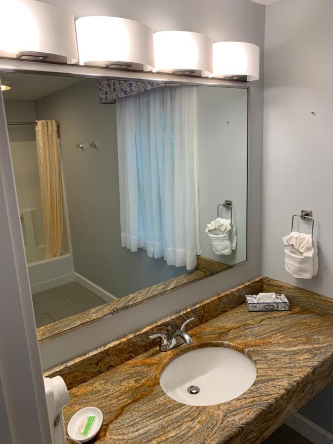 The Lodge At Turbat'S Creek Kennebunkport Exteriör bild